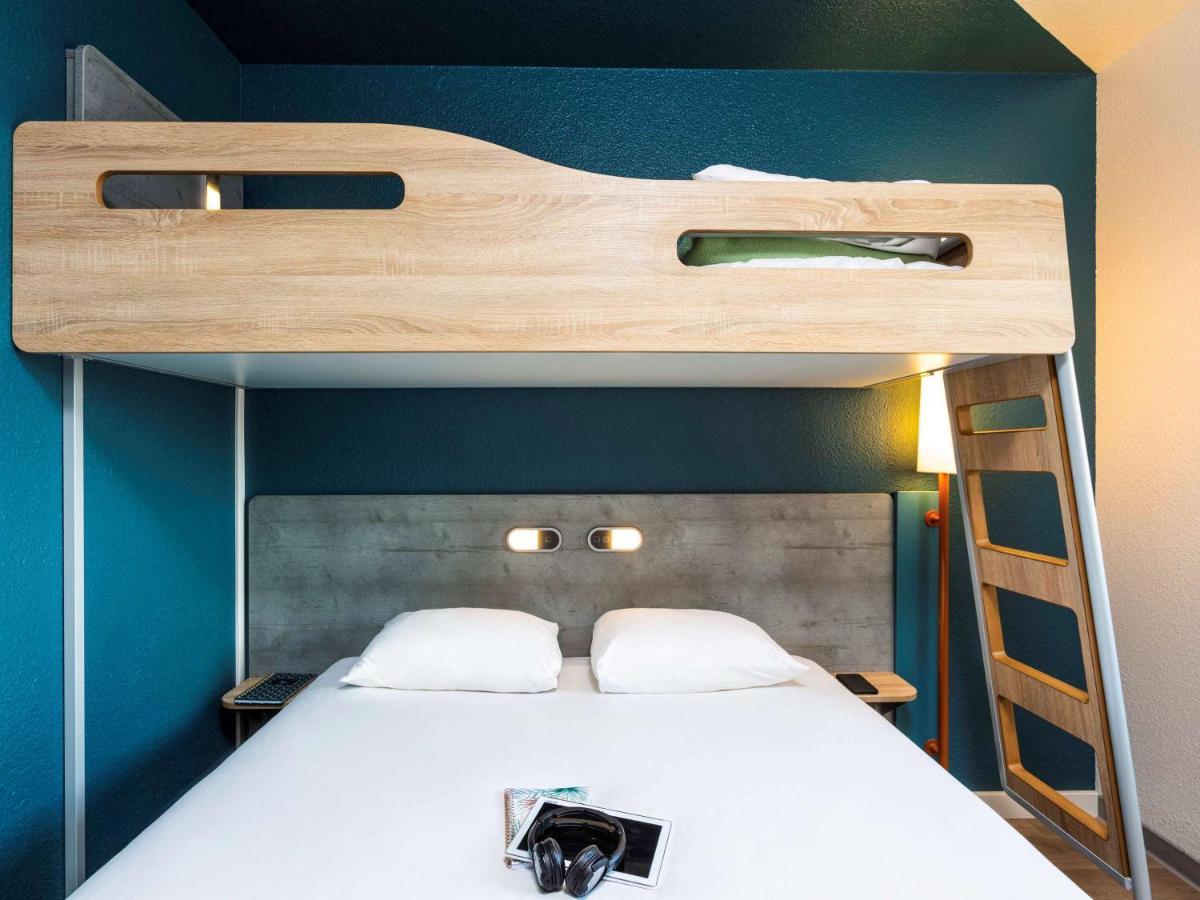 ibis budget Rueil Malmaison Bagian luar foto