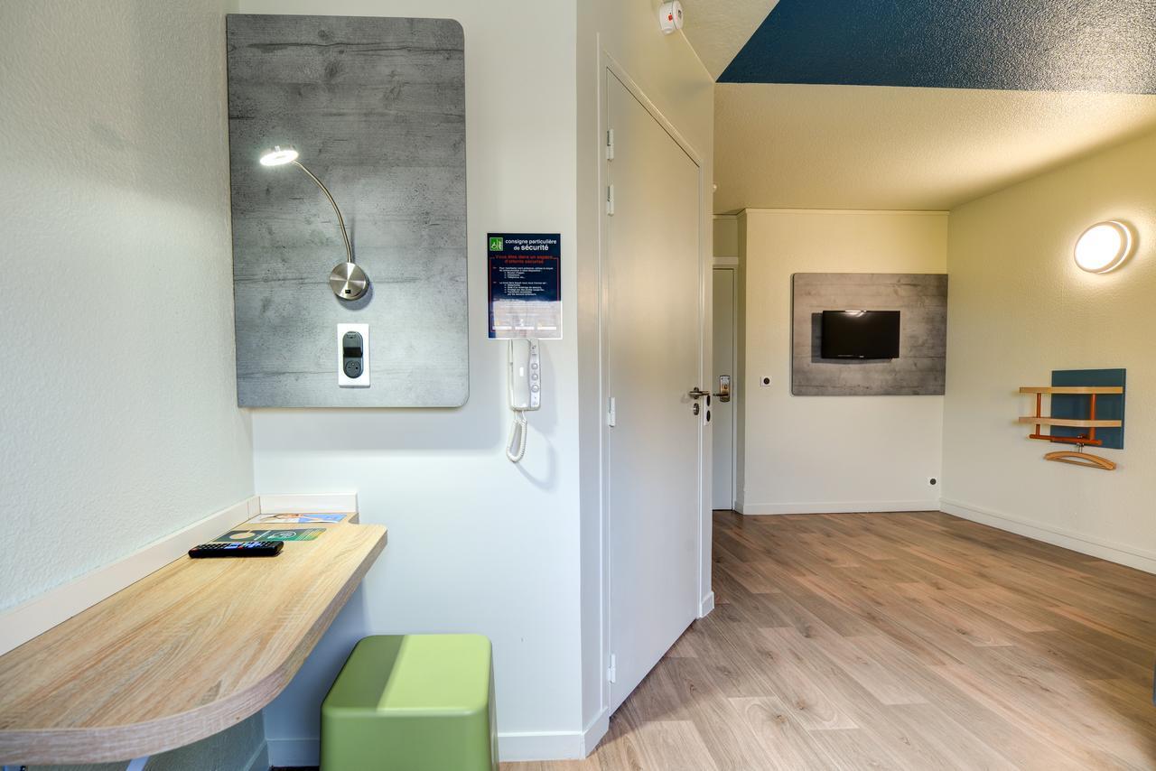 ibis budget Rueil Malmaison Bagian luar foto